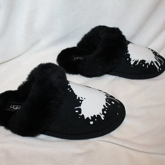 NIB UGG SCUFFETTE WOMEN'S HEART VALENTINE'S SUEDE SHEARLING LINED SLIPPERS - Picture 4 of 7